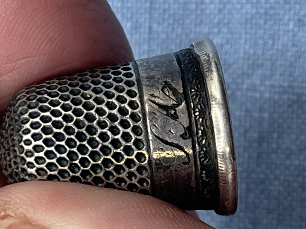 Antique Thimble Set Silver Engraved Initials # 1 S.A. & # 6 A.L.E