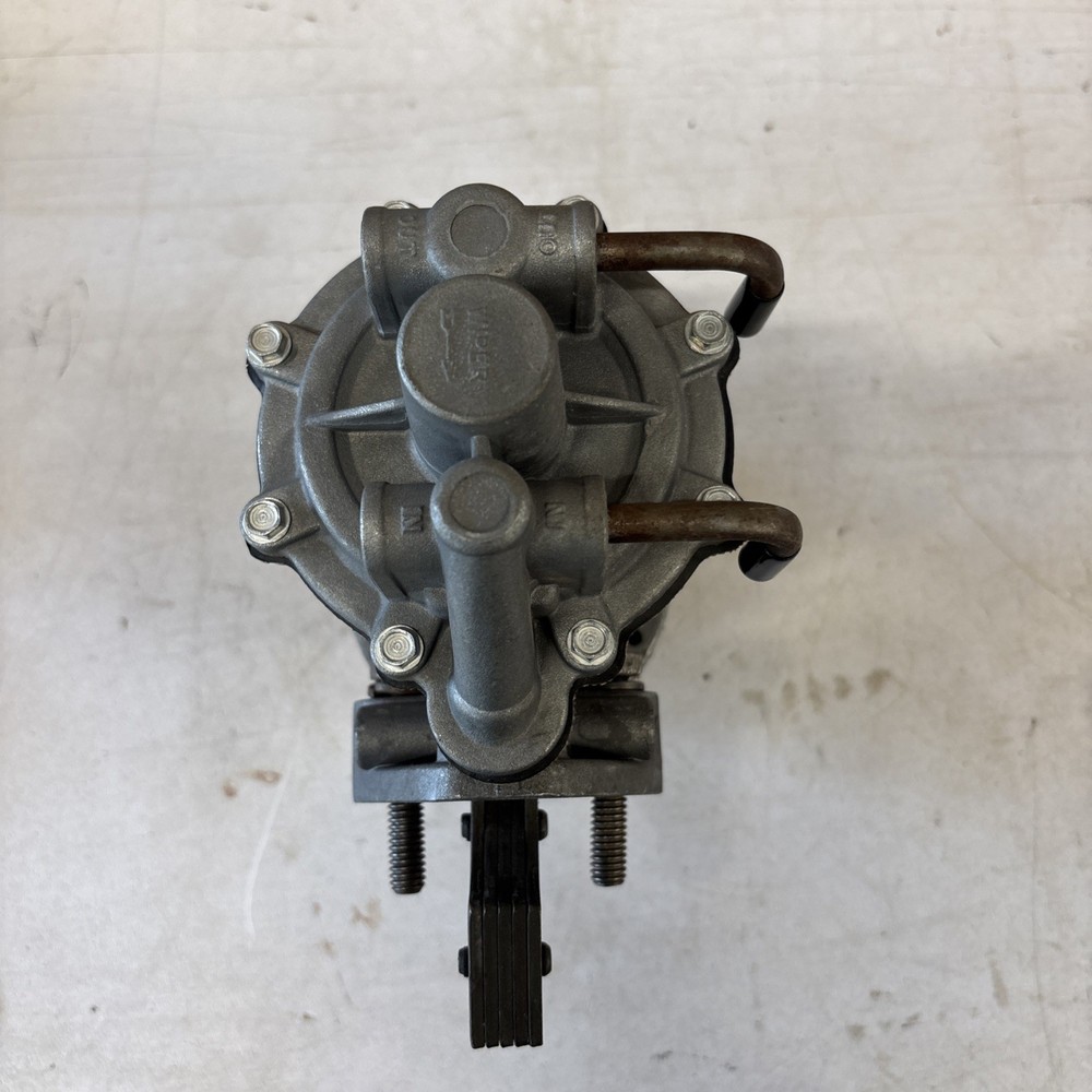 M-151 A1 A2 Take-off Combination Fuel / Vacuum Pump NOS Surplus Part