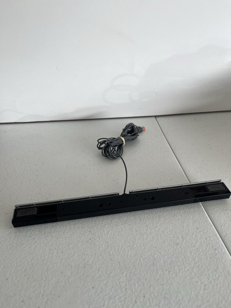 Nintendo RVL014 Original Wii Sensor Bar - Silver - Tested Working