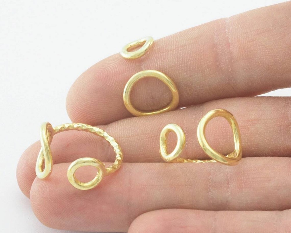 Hammered Circles Frames Adjustable Ring Raw Brass (5US - 8US inner size) 4353