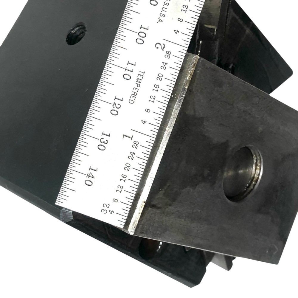 Aloris CXA Quick Change Lathe Tool Post - Wedge Style With 6 Tool Holders