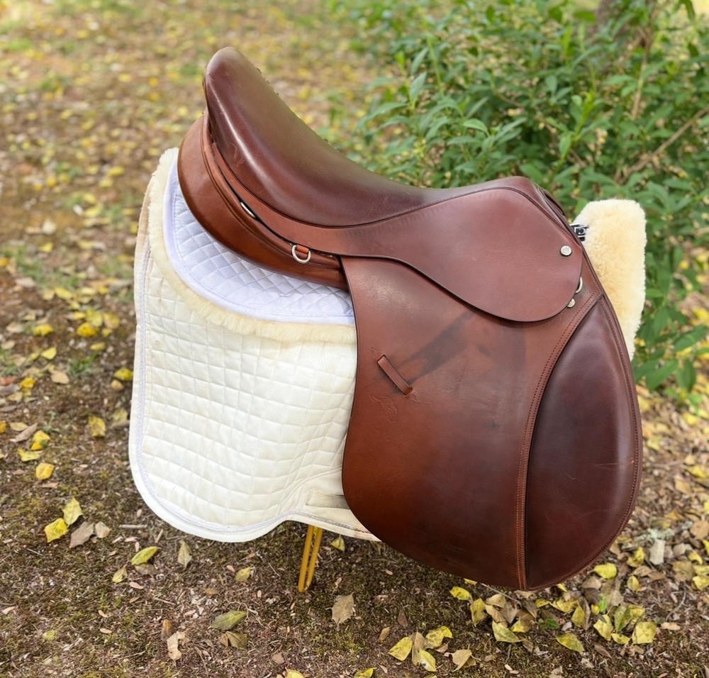 Stackhouse english jump saddle 18.5" MW