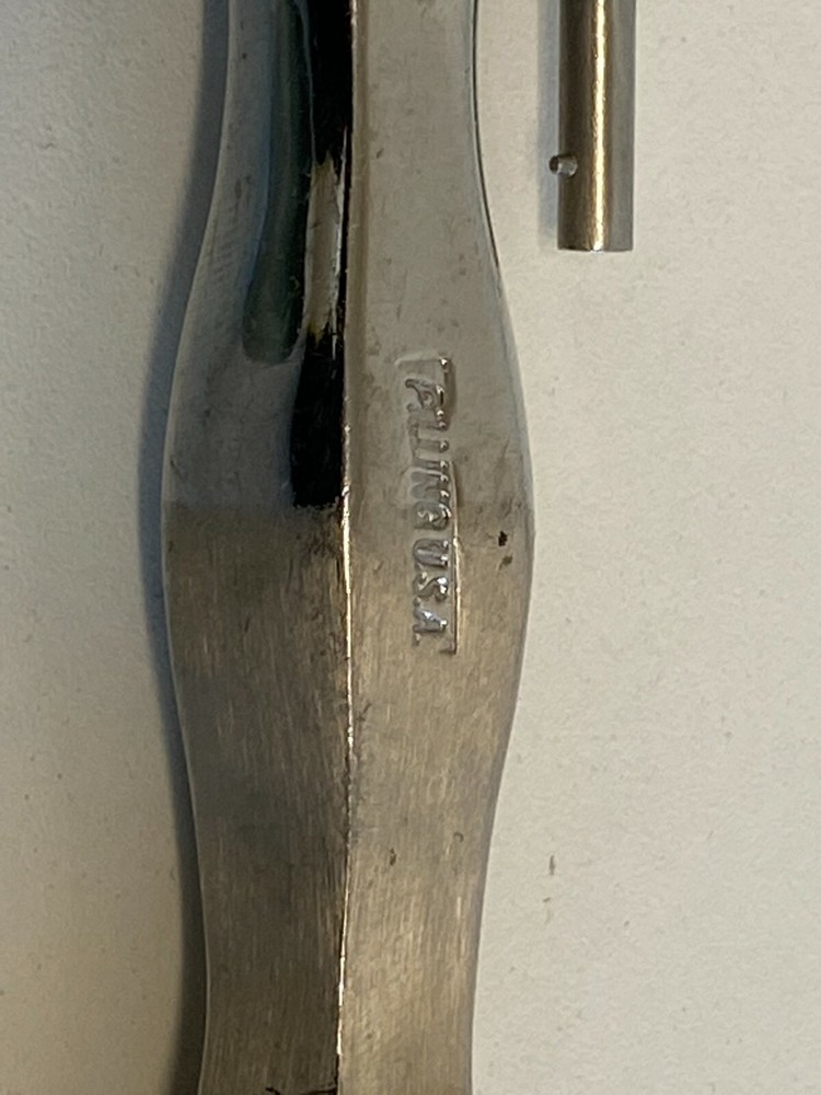 L21: Pilling 32-2004 Surgical Instrument