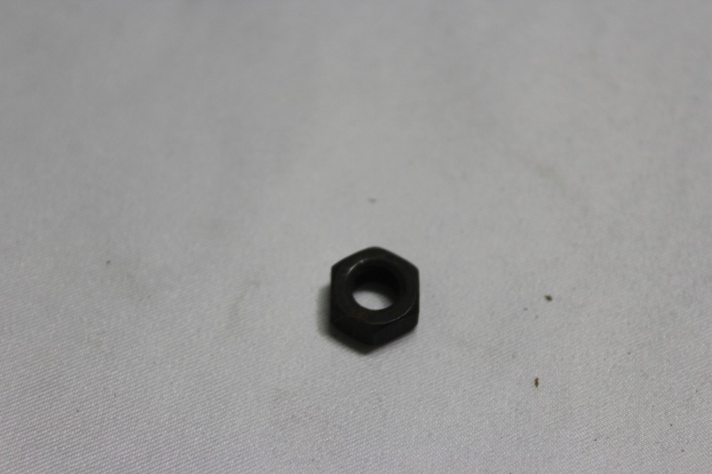 Hex nut package with 4 nuts for BMW E-21 E-30 E-12 E-34 E-24 E-23 E-32