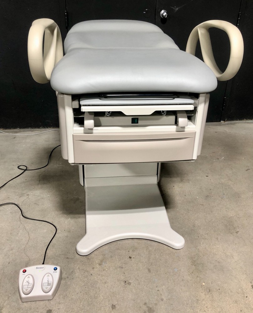 Brewer 6501 Access High-Low Exam Table