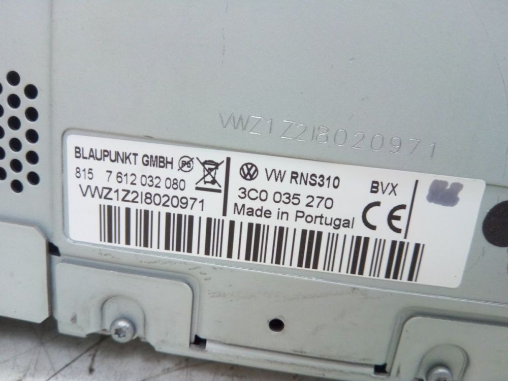 Radio/CD Changer Combination GPS Code Not Available. Suitable for VW