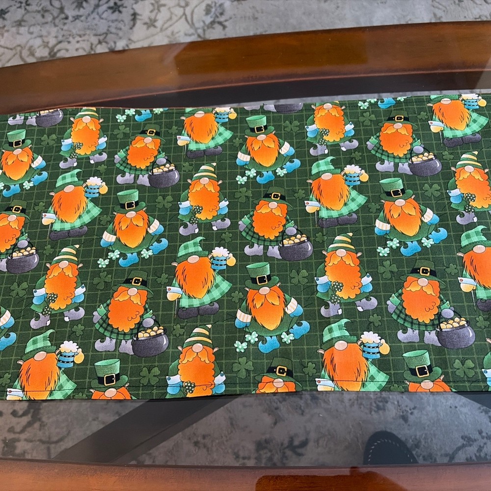 St Patrick’s Day Leprechaun Gnome Table Runner New Handmade