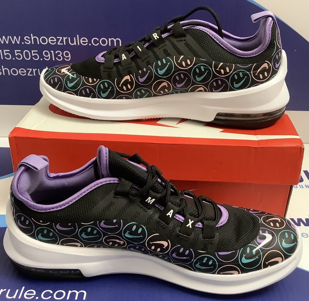 NikeAir Max Axis Kids Size 6.5y