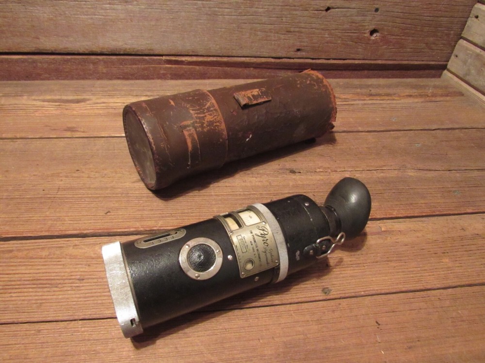 VINTAGE PYRO OPTICAL PYROMETER THERMOMETER