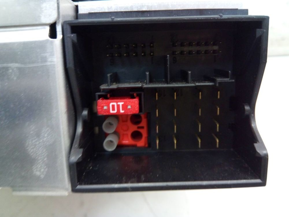 Radio/CD-changer-combination display, code not available! For Mini Min