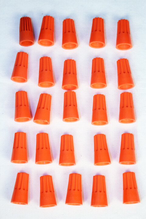 Set of 25 Orange Wire Connector Nut