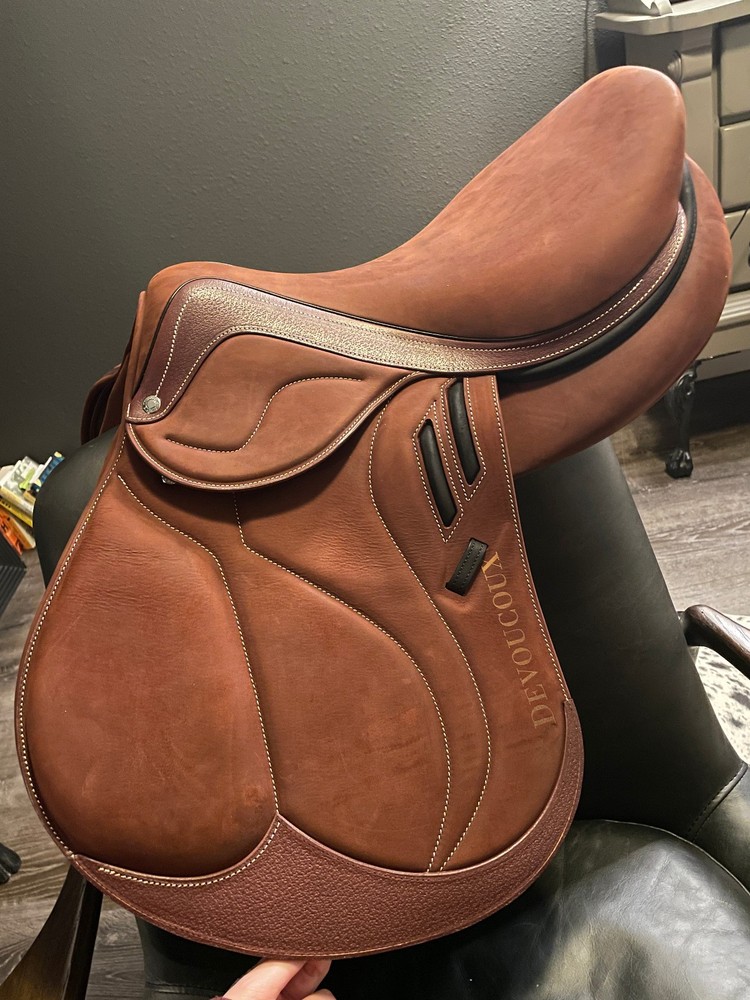 *NWT Devoucoux Biarritz LAB Jump Saddle - 17.5 Full Buffalo PRO PANEL + LEATHERS