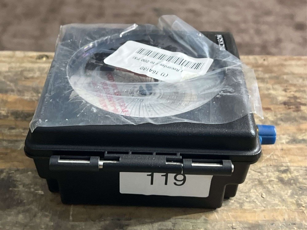 Dickson Chart Recorder 16A180 200PSI