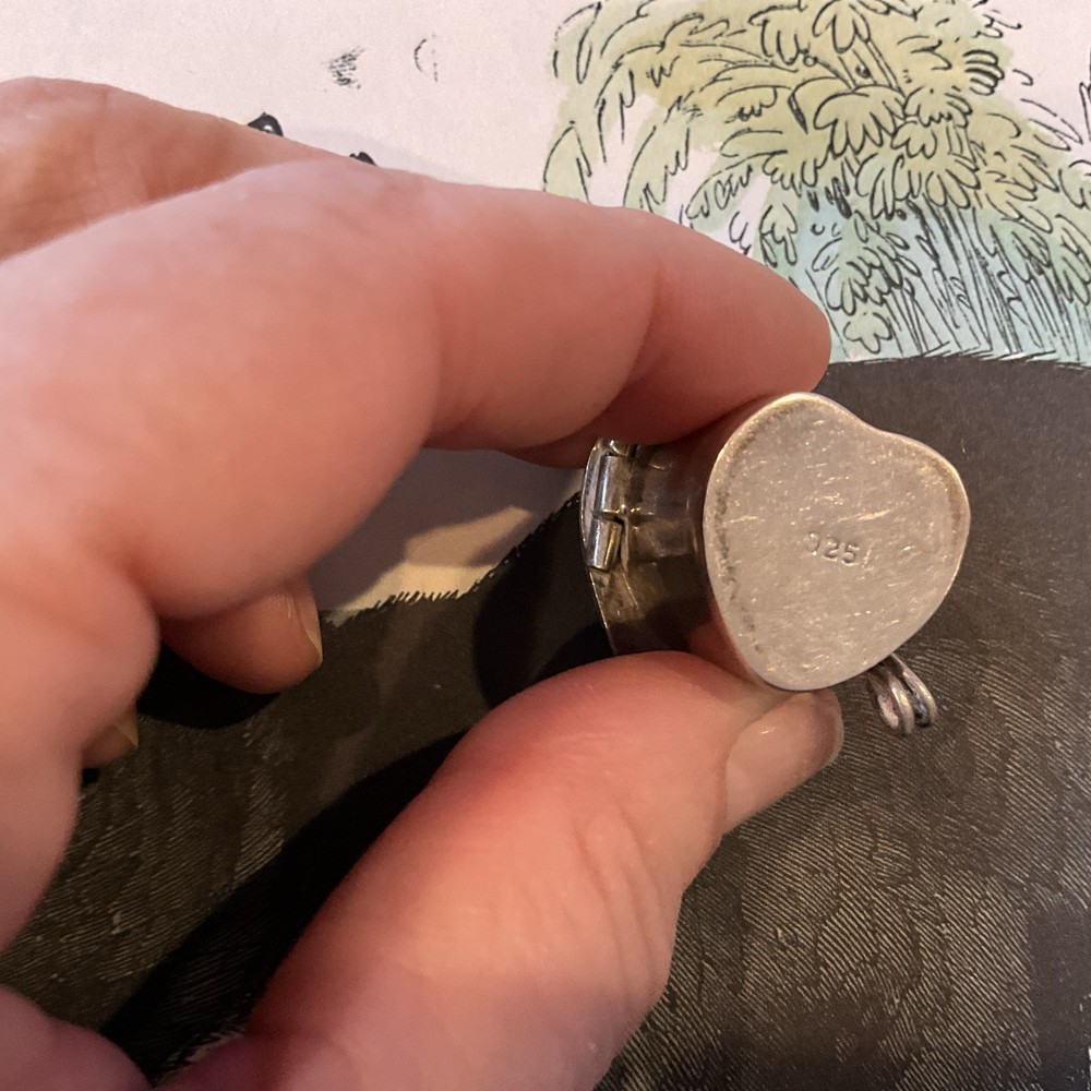Sterling Silver Heart Pill Box / Snuff Box