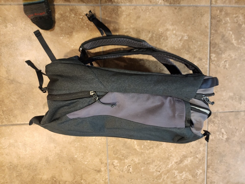 NEMO Gray Black Zip Closure Hiking Camping Daypack Adjustable Straps