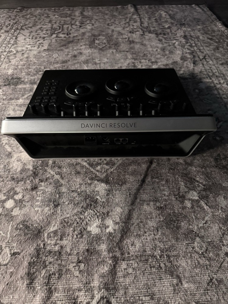 Blackmagic Design DaVinci Resolve Control Panel Color Correction USB-C PoE