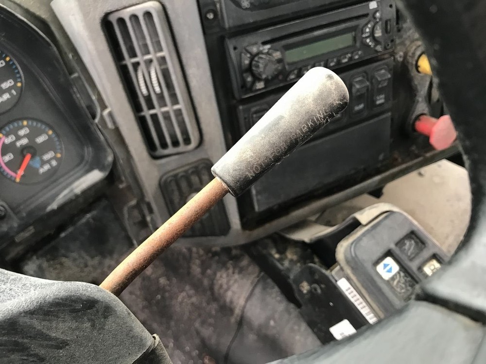 International 8600 Steering Column - Used