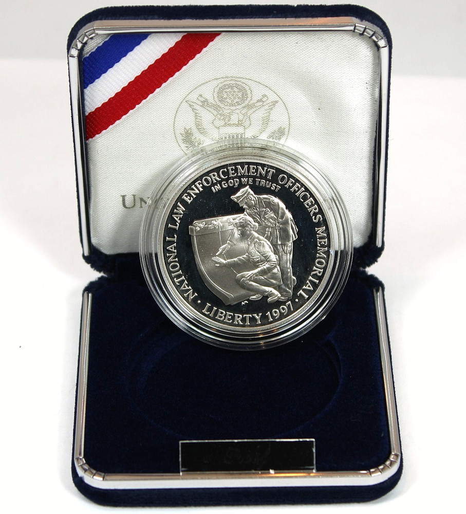 1997 Law Enforcement Silver Dollar Commemorative - Proof !!