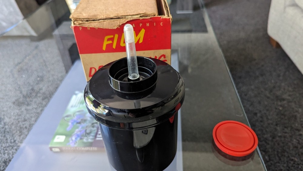 NEBRO 21 Developing Tank - Boxed