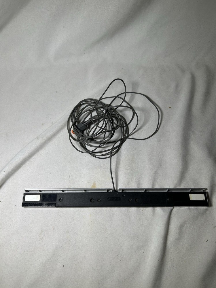 Will Silver Sensor Bar OEM Console Game Gaming Corded Tested