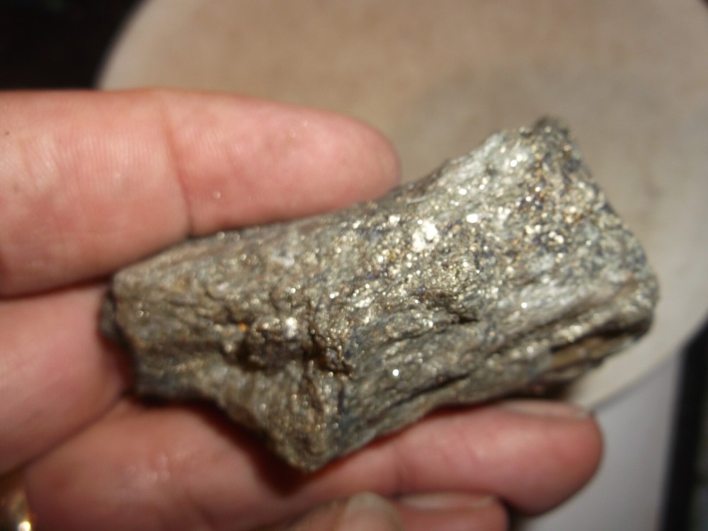 Gold, silver, copper, 139 grams samples ,ore high grade .