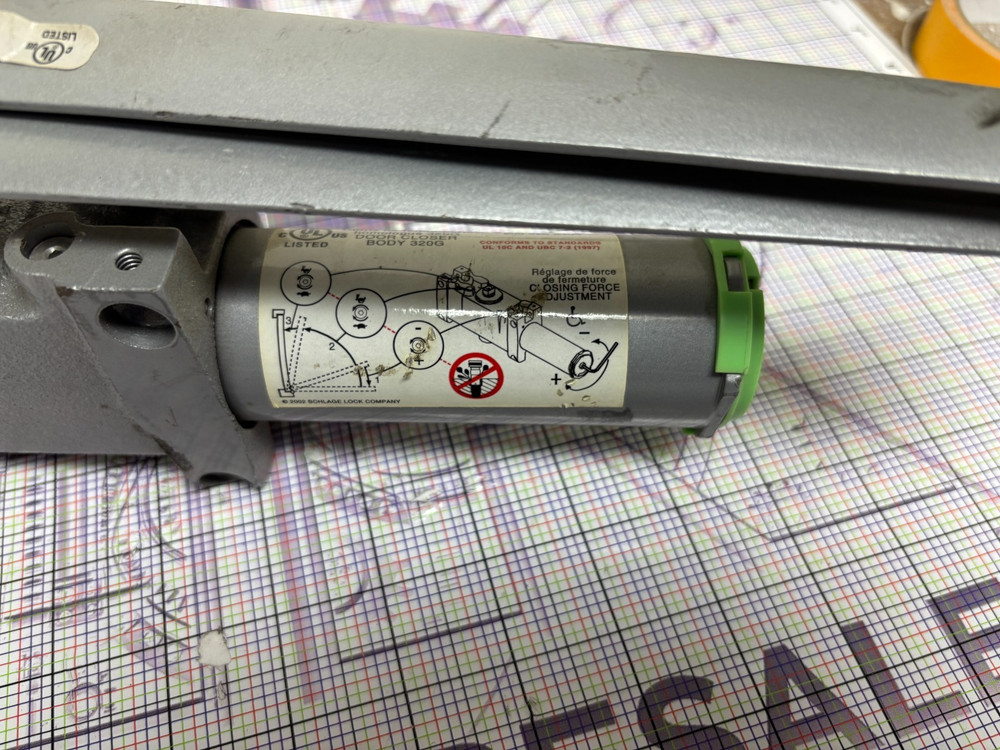 IR LCM 4111 DOOR CLOSER