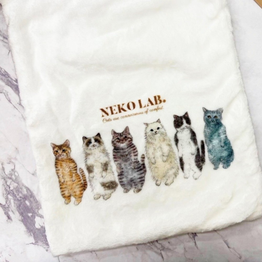 Fluffy Cat Drawstring Pouch