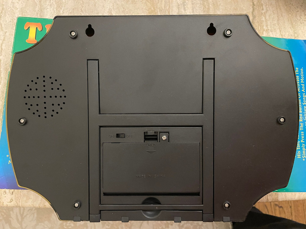 The "Rock" Fish The Mounted Moving and Singing Fish WORKING