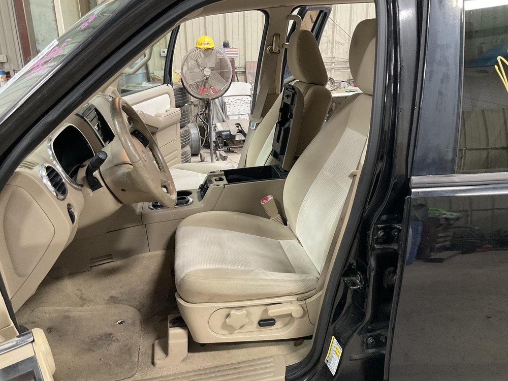 Used Floor Jack fits: 2009 Ford Explorer Grade A