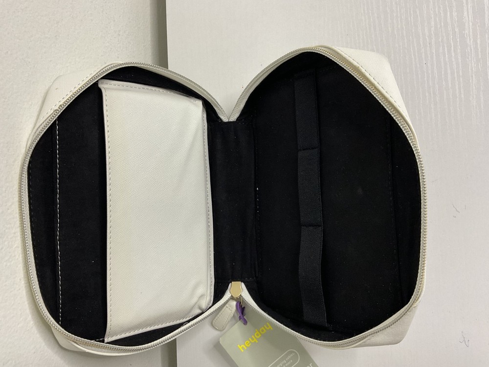 Heyday Electronics Travel Organizer,Tech Accessories Pouch White Bag