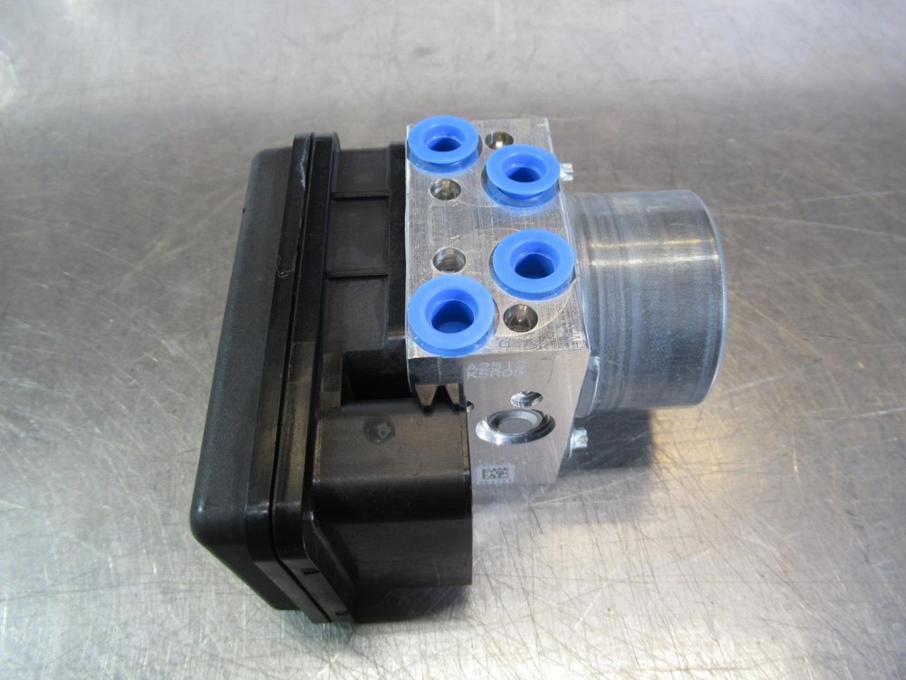 EB1330 2018 18 DUCATI MONSTER 797 ABS MODULE
