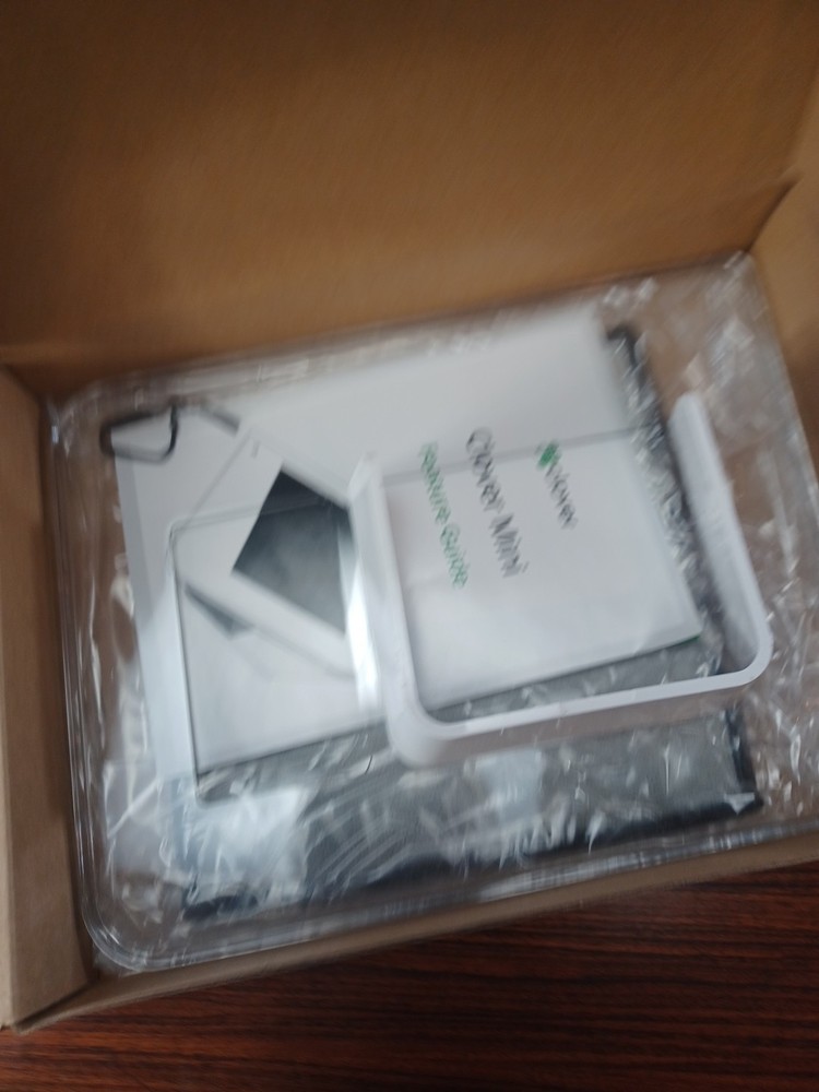 Clover Mini Wifi C300 Card Reader POS System