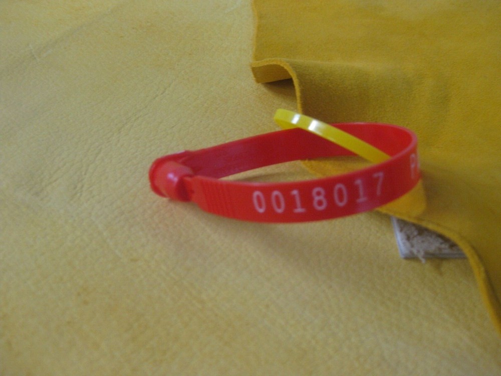 Top Grain Deer Leather #0018017 Row 149