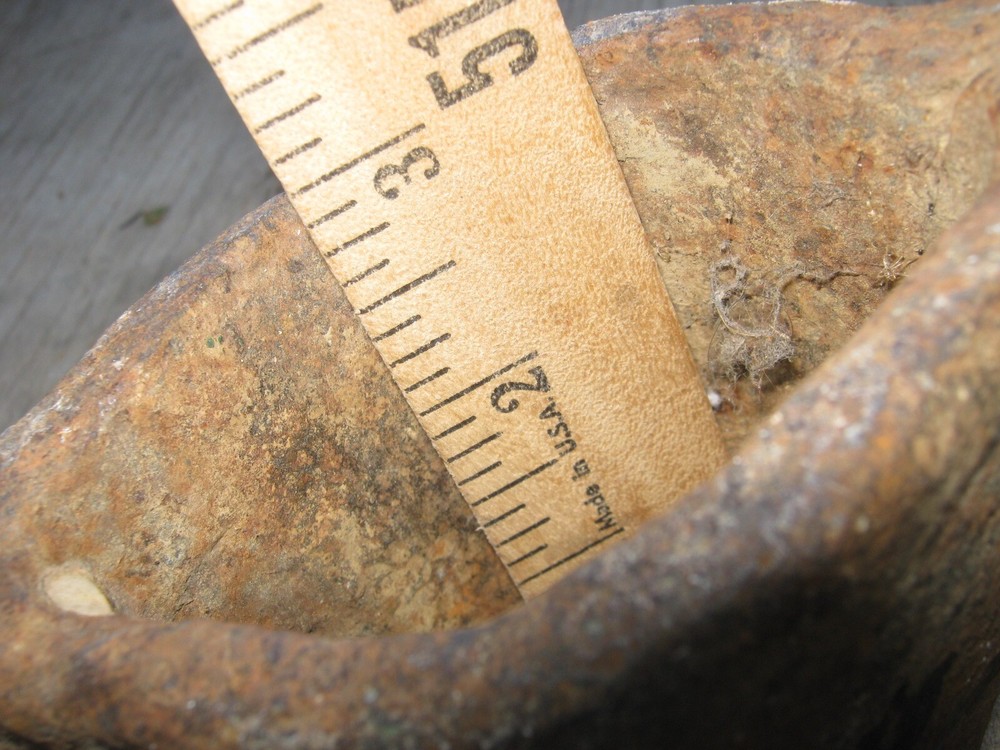 Rusty Rustic Original Vintage Primitive Metal Long Pick no handle