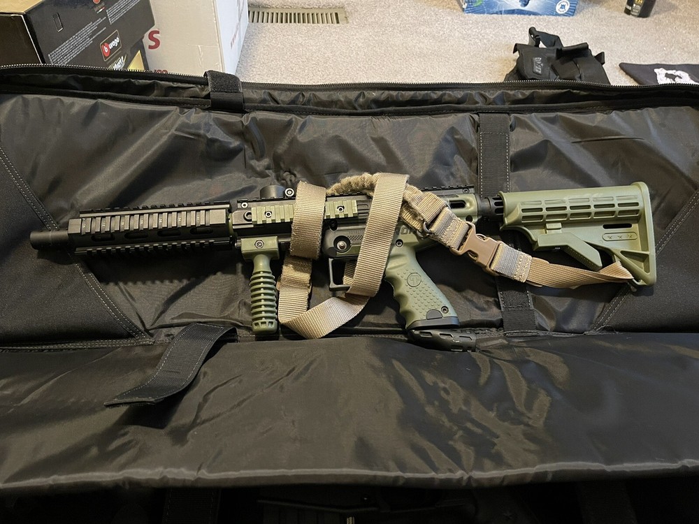 Tippmann paintball guns package