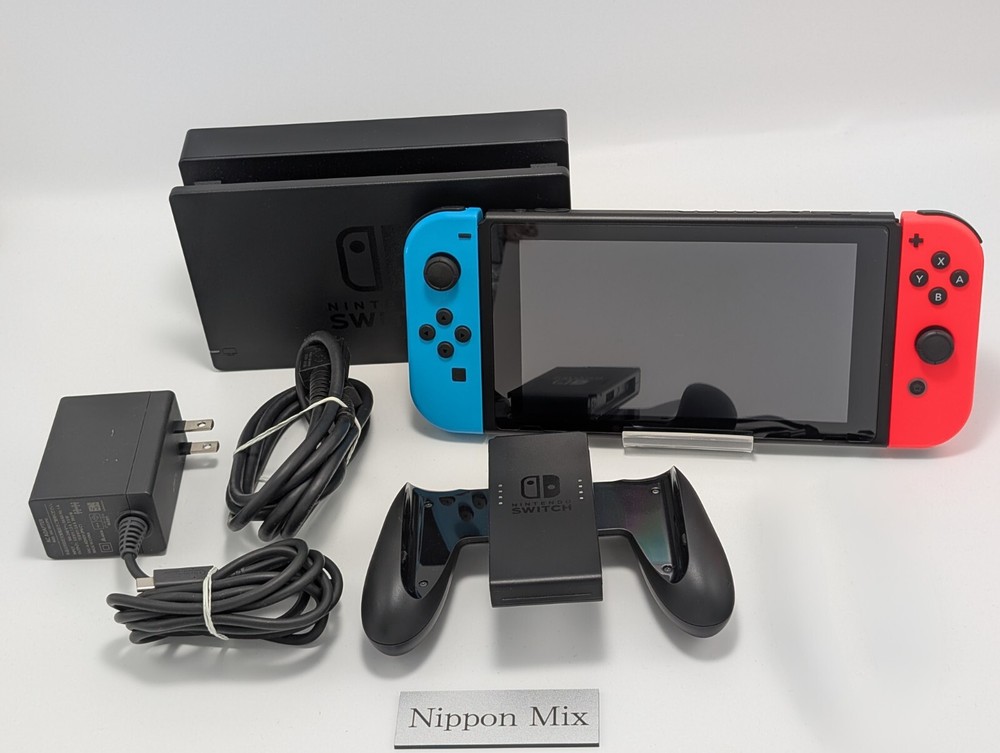 Nintendo Switch HAC-001  Complete Set Joy-Con Dock AC Adapter Tested Working