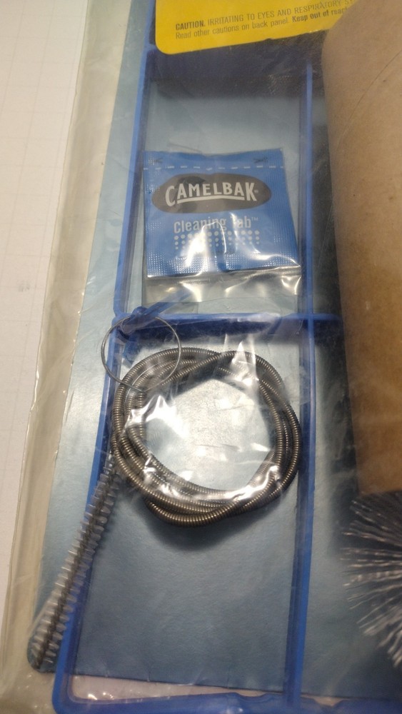 2 L Hydration Bladder Camelbak Cleaning Kit Both NEW IN Package