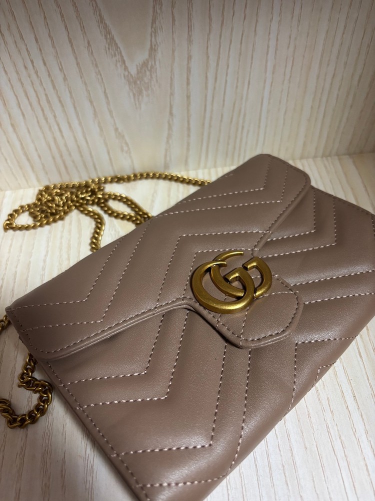 Gucci makeup bag
