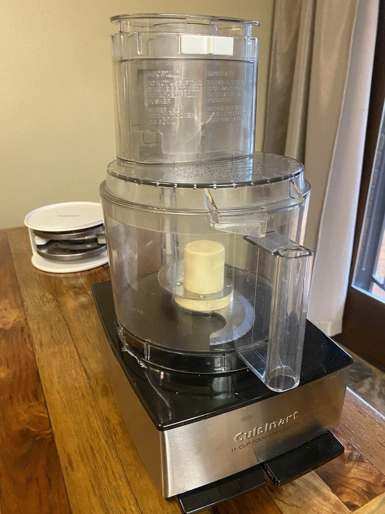 Cuisinart 11 Cup Food Processor Silver Black with Blades, Discs, Storage Case