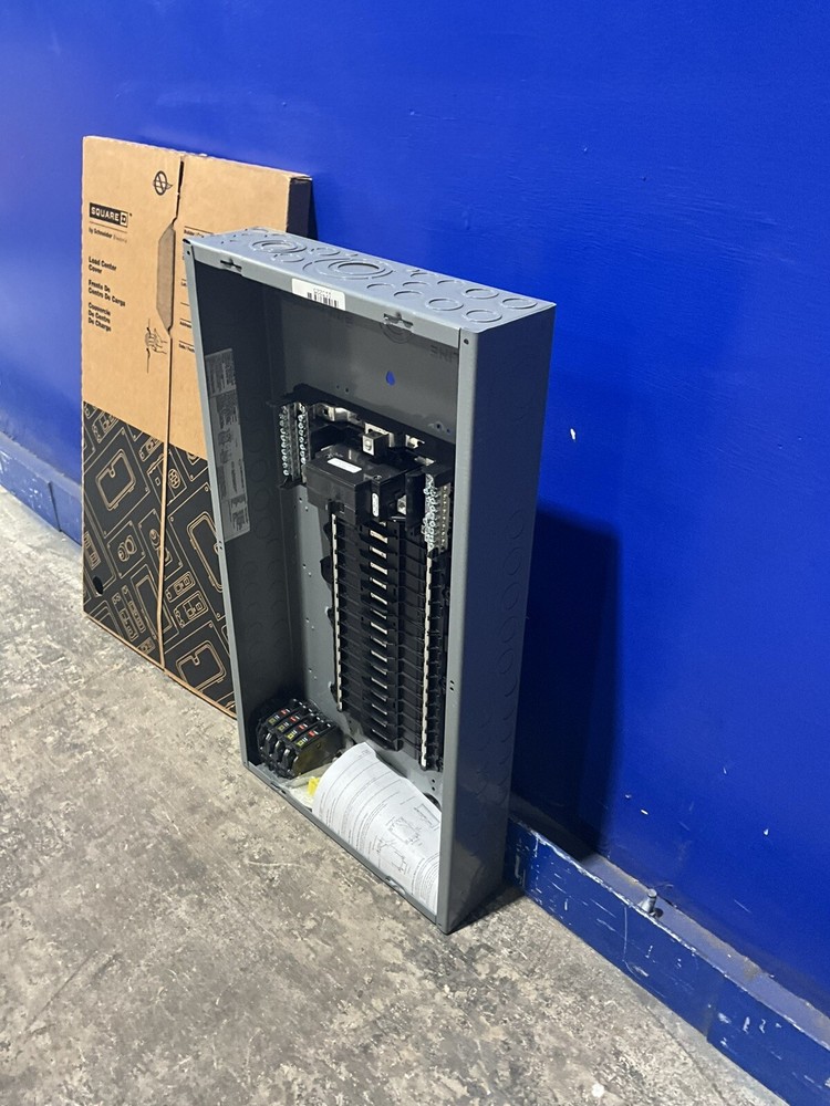 Square D 100 Amp 240V Main Panelboard Load Center Panel 1PH 3W QOC32UF 🟦