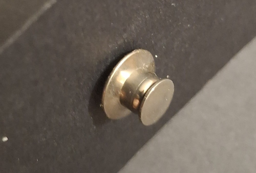 Buick Straight 8 Lapel Pin