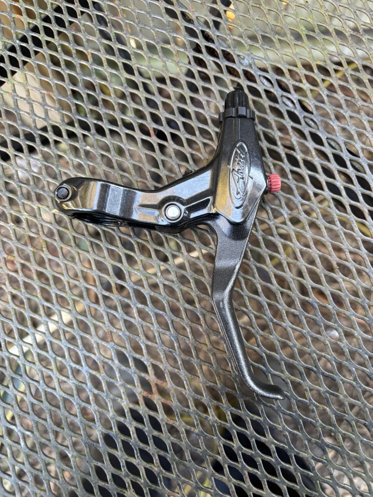 avid brake lever