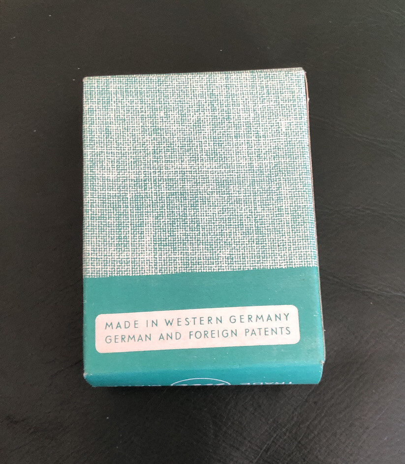 Vintage Witch Automatic Sewing Needle Threader With Instructions New In Box