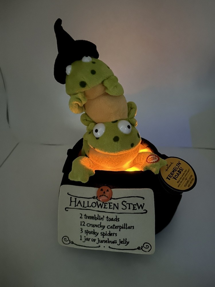 Halloween Hallmark TREMBLIN TOADS Sound Lights & Motion Plush Toad Animated 2008