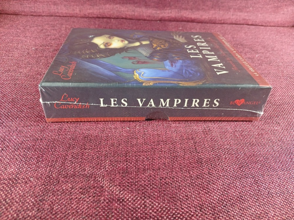 Les Vampires Oracle Cards Deck by Cavendish & Becket-Griffith Gothic Divination