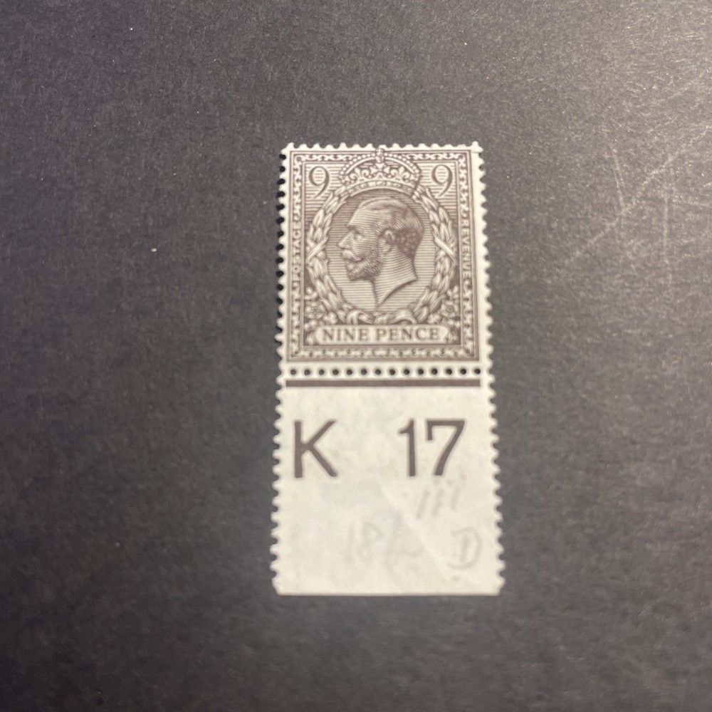SG392 / N29  9d Agate K17 Perf Control. MNH