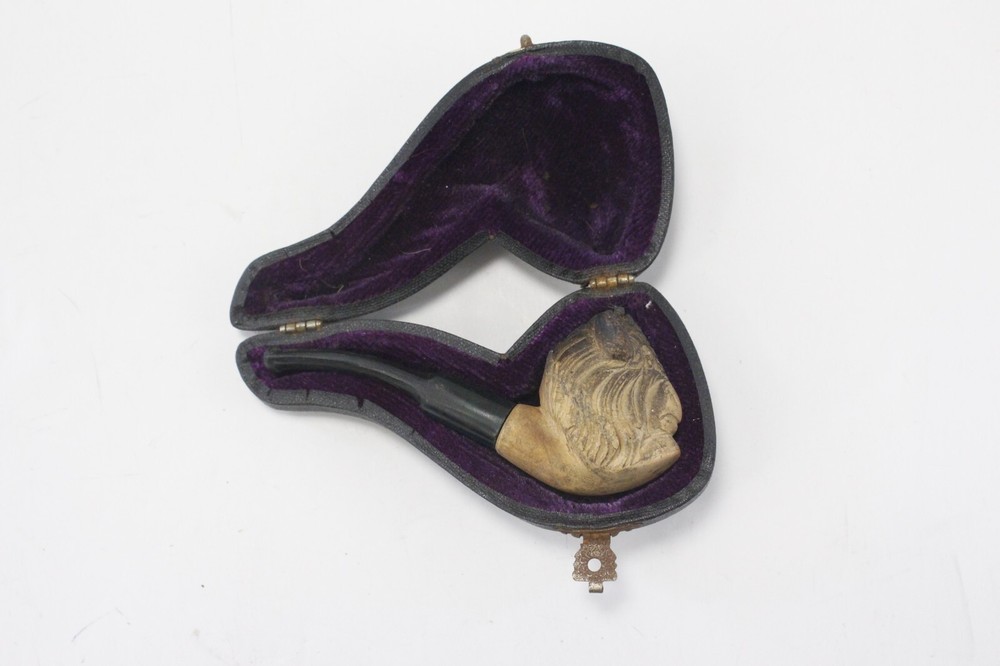SMS Meerschaum Pipe with Case Bison Bull