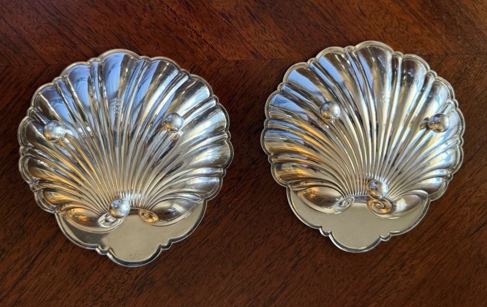 VINTAGE - GORHAM - STERLING SILVER SHELL CANDY / NUT DISHES (2), ASW=5.42OZ
