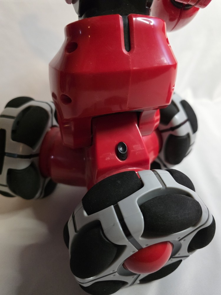 WowWee Tribot Talking Interactive Robot & Remote Control 15” Tested