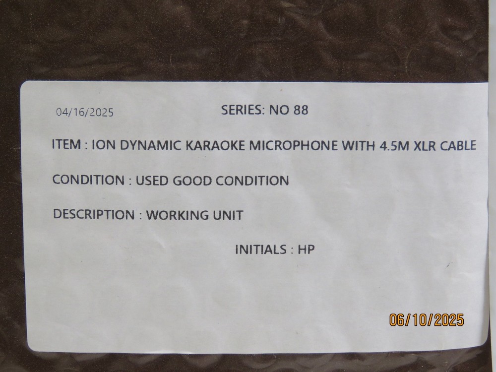 ION DYNAMIC KARAOKE MICROPHONE WITH 4.5MM XLR CABLE [NO88]